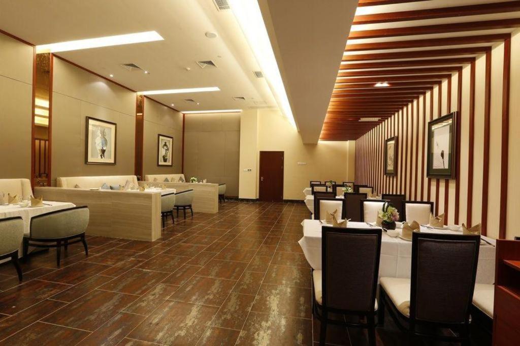 Country Garden Phoenix Hotel ז'אנגג'יאג'י מראה חיצוני תמונה